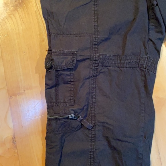 GASOLINE | capris - Picture 3 of 7